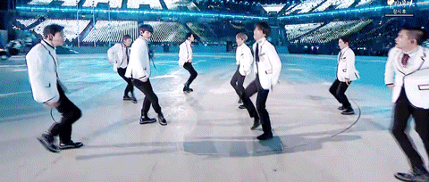 EXO GIF
平昌冬奥运会闭幕式