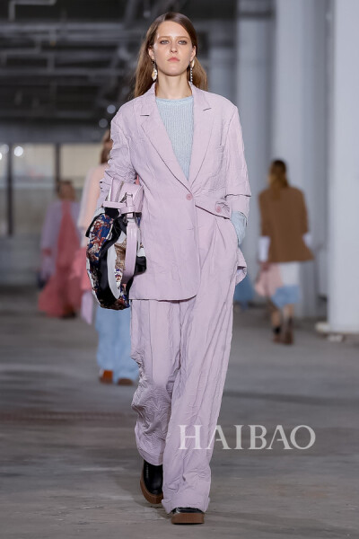 2018秋冬纽约时装周：菲利林3.1+(3.1+Phillip+Lim)+女装秀