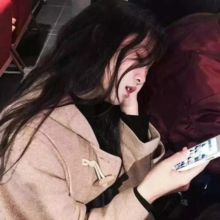 『江屿』小仙女的黑色系头像图源qq侵权歉删