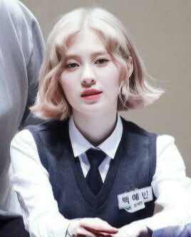 【禁二传/自截调/拿图点赞喜欢收藏】白豫彬(백예빈)，1997年7月13日出生于韩国江原道春川市，韩国女歌手，女子演唱组合DIA成员+。
#林间仙女#