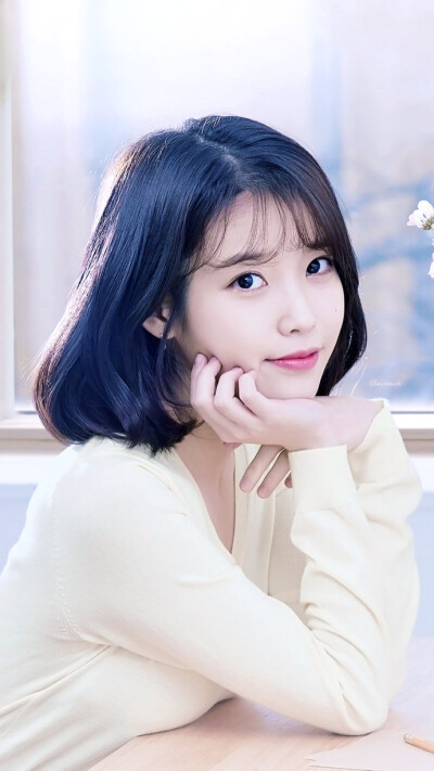 IU_李智恩_李知恩180227京东制药修图_壁纸（图cr）