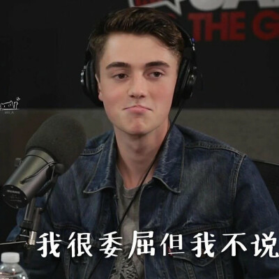 Greyson灰森 这个世界上最好看的男人