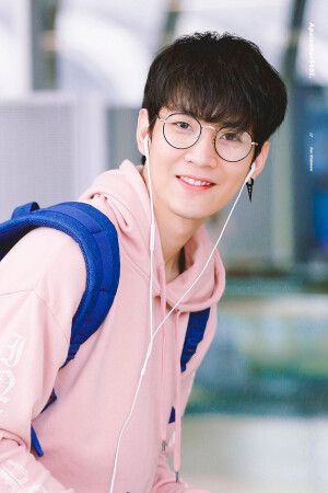 泰剧逐月之月  Kimmon  Khemmonta Varodom  Ming 