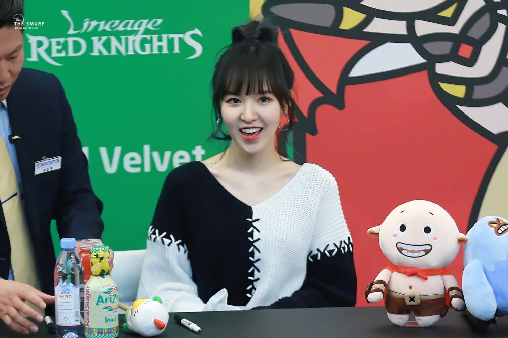 Red Velvet 孙胜完 Wendy
cr logo 