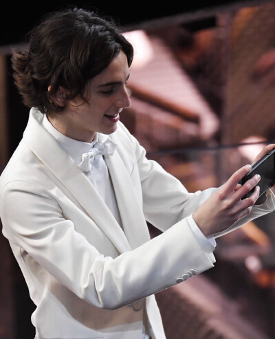 甜茶 Timothée Chalamet
2018奥斯卡颁奖典礼
加利福尼亚，美国