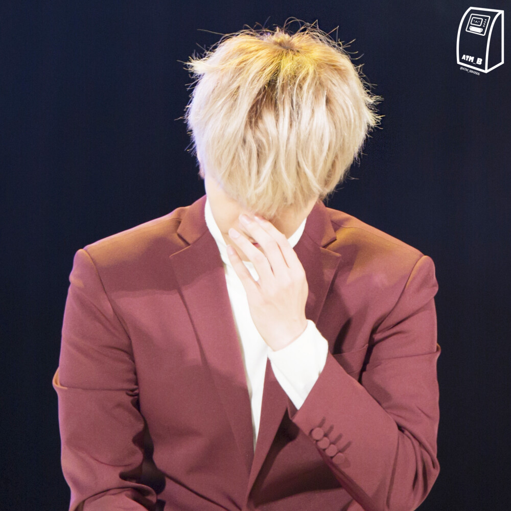 边伯贤151210/Vapp