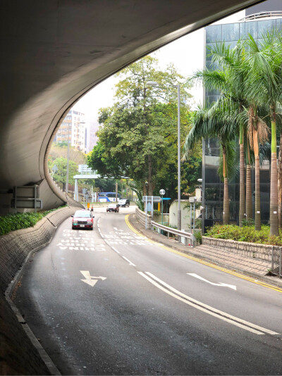 香港天桥下