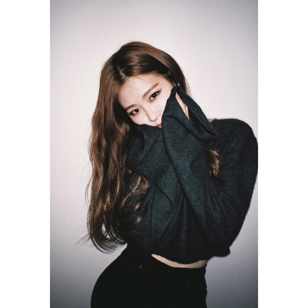 BLACKPINK 朴彩英（Rosé）