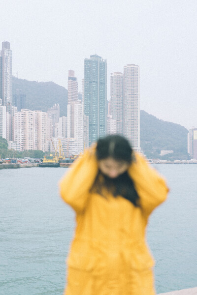 香港真的是街拍圣地，自己独特的味道很能出片、机器：SONYA7r2