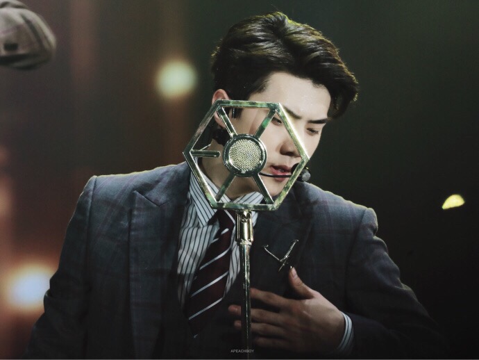 EXO 吴世勋 SE HUN
cr logo 