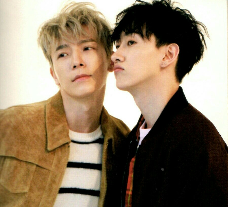 李赫宰这傲娇小表情好像在说李东海是我的