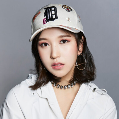 TWICE 名井南mina