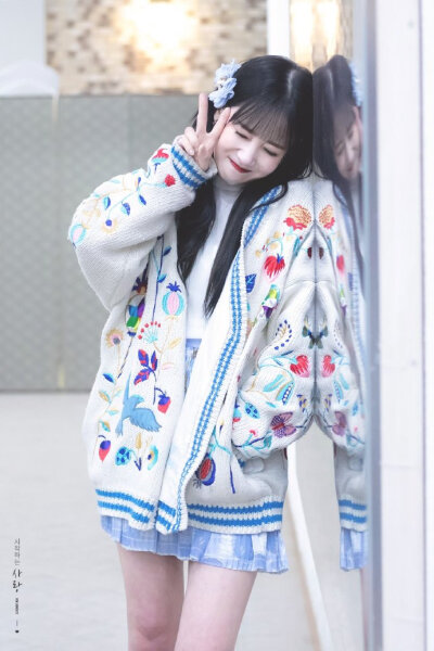 #LOVELYZ# #Kei0320生日快乐# 〖无⇔高清〗180308 水原大学公演 #刘智爱# 相关cr lovelyz_miner/Lvlz_19930521 ​​​​