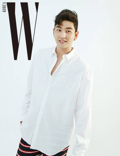 NU'EST_W(Wait)时期 杂志拍摄---?NU'EST由Aron、金钟炫、姜东昊、黄旼泫、崔珉起五人组成