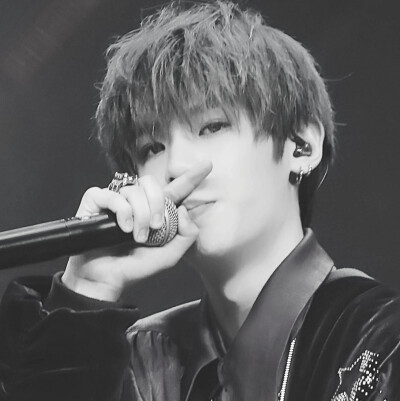 贾富贵❤ 黄明昊