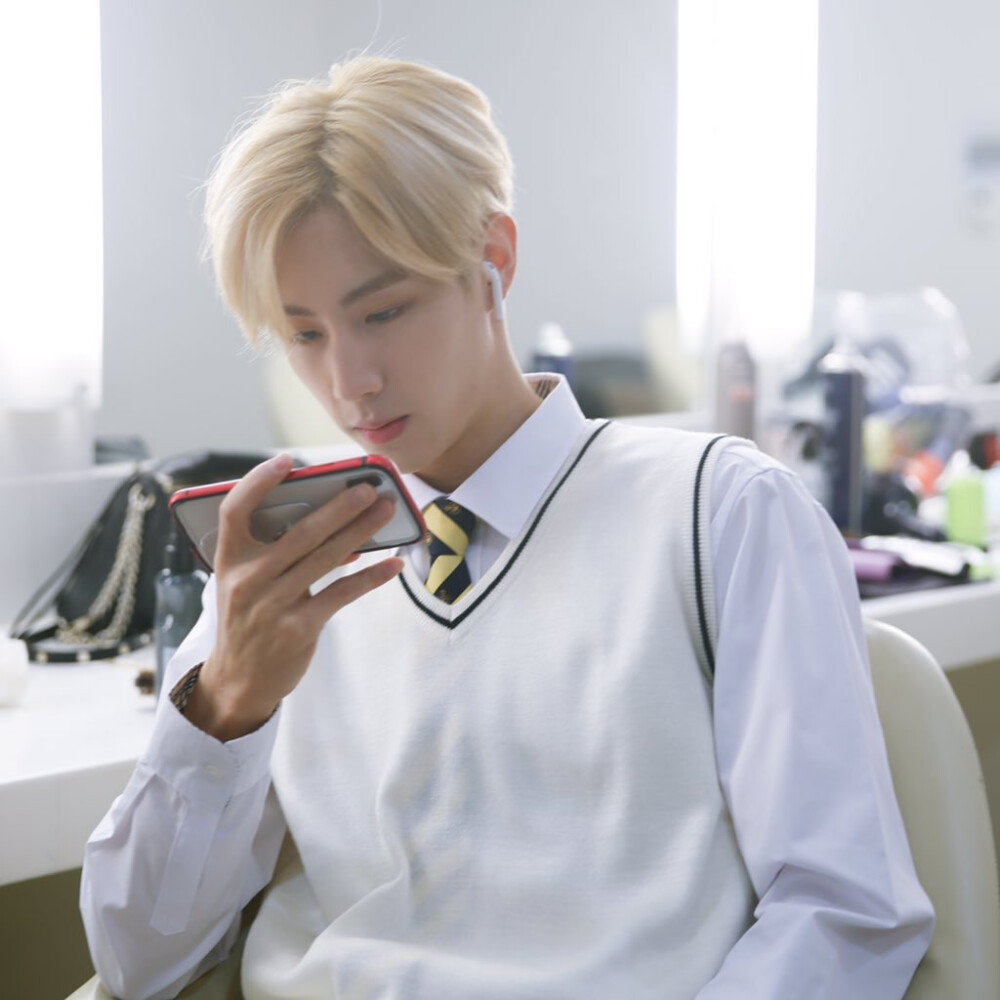 认识的哥哥 段宜恩