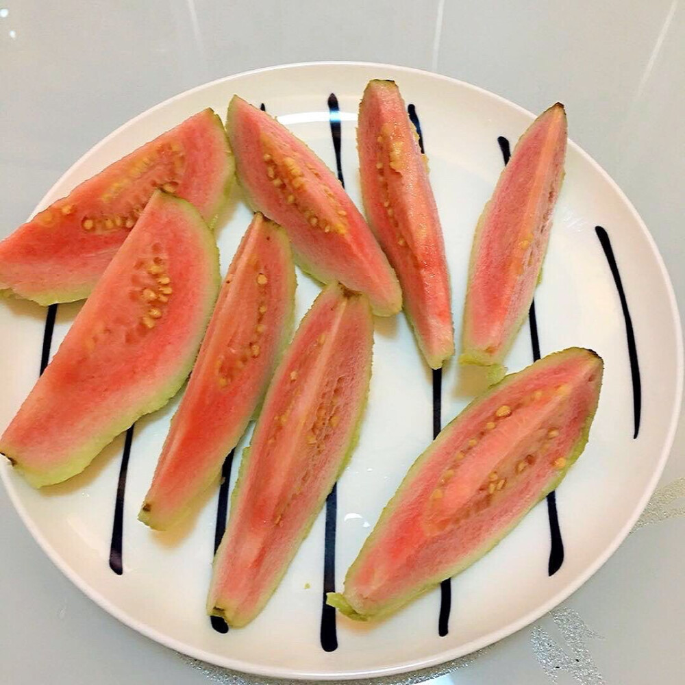 红心芭乐.
