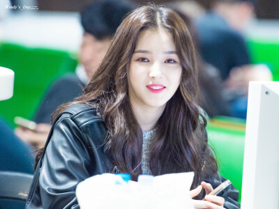 Momoland Nancy
