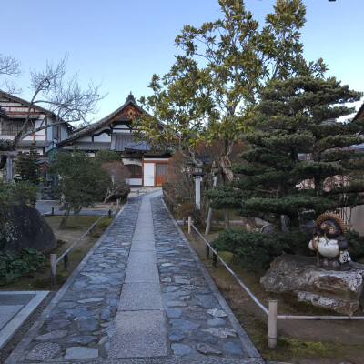 日本 寺庙后院