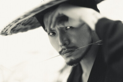 夜深沉，秋风冷
摄影师：疯子
图片来源：poco.cn（侵删）