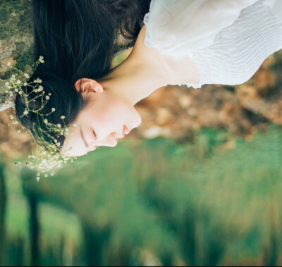 《林中仙》
摄影师：弄凉
图片来源：poco.cn（侵删）