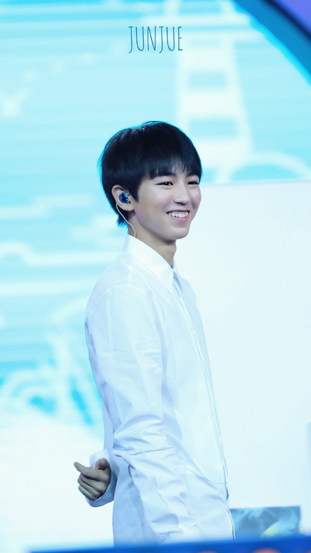 #王俊凯#+#TFBOYS王俊凯#+#TFBOYS#+cr+山无棱天地合才敢与俊绝ILL丶