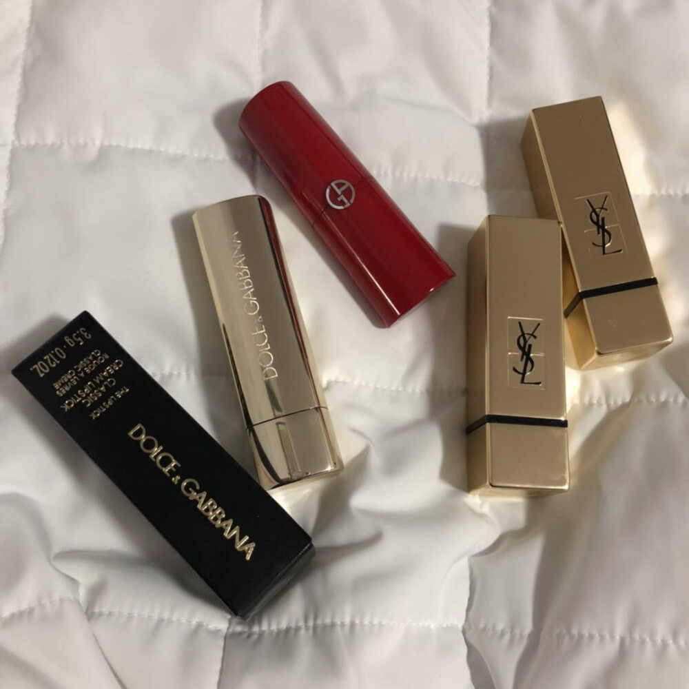 ysl 杜莎班纳 阿玛尼口红