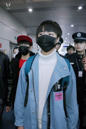 #王俊凯#+#TFBOYS王俊凯#+#TFBOYS#+cr+TwilightpeakWJK微光个站