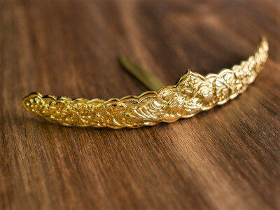 【钿子】S925银镀金大明风錾刻鸳鸯发冠钿子 - 『云水光中』 满池娇钿子
錾刻纹样为鸳鸯纹满池娇，可以单戴也可以配合满池娇小满冠。