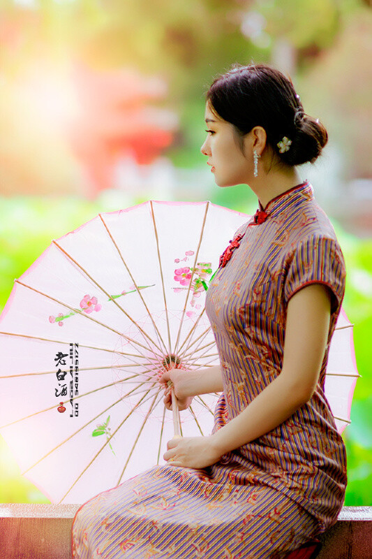 《夏の梦》
摄影师：弄堂老白酒
出镜：梦梦