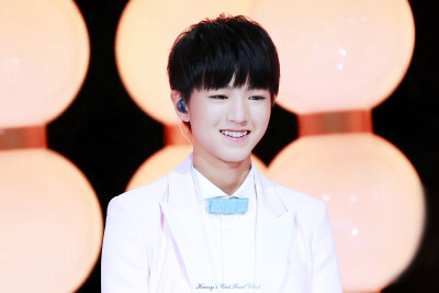 #王俊凯#+#TFBOYS王俊凯#+#TFBOYS#+cr+CatFoodClub王俊凯的猫粮社