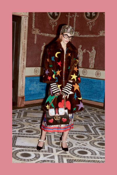 Gucci 2016 早秋系列LookBook 创意总监 Alessandro Michele 将古驰带入异域仙境，纯稚又华丽，浪漫而艺术～