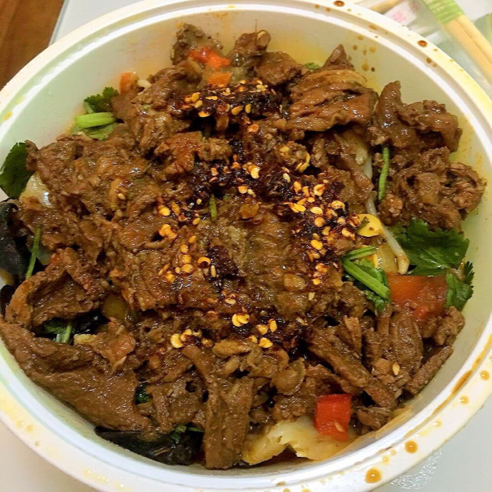 牛肉面.
