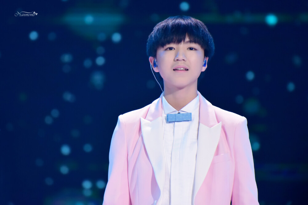 #王俊凯#+#TFBOYS王俊凯#+#TFBOYS#+cr+小领结Nanmomo