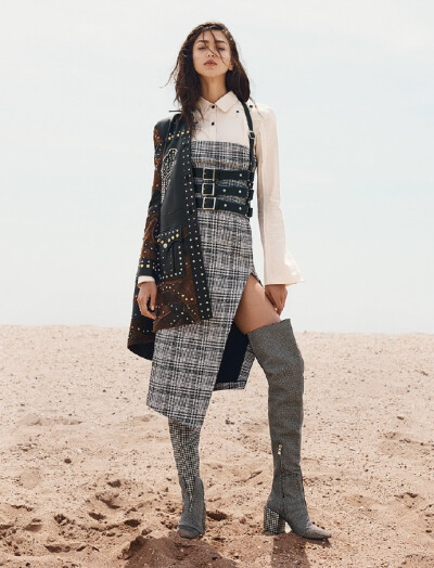 《ELLE 》墨西哥九月时尚大片模特：Zhenya Katava，摄影师：Mary Fix ​​​​cr.FashionBloggers