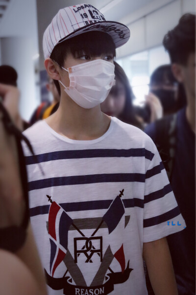 #王俊凯#+#TFBOYS王俊凯#+#TFBOYS#+cr+山无棱天地合才敢与俊绝ILL