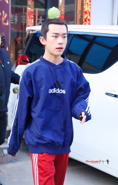 #易烊千玺 #TFBOYS #tfboys 电视剧长安十二时辰拍摄 李泌 路透 高清 帅气