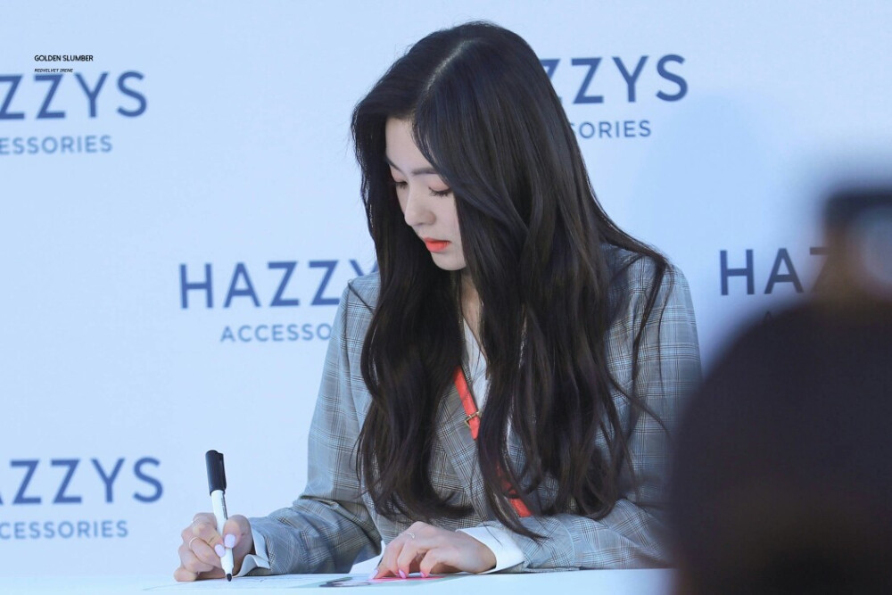 裴珠泫irene180316hazzysaccessories签名会