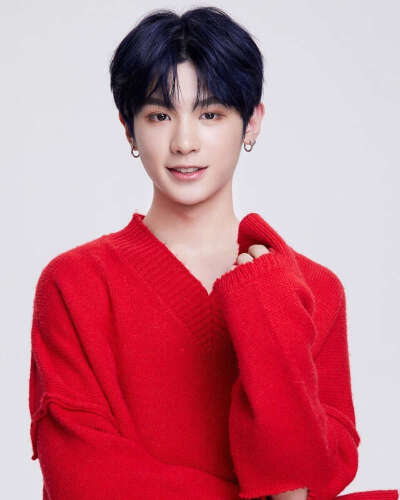 乐华娱乐Justin黄明昊♡