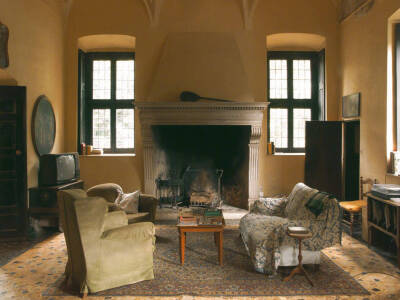 Interiors shots in Call Me By Your Name by photographer Giulio Ghirard. ​​​♥#Call me By Your Name#