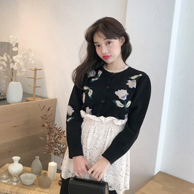 韩国Mocobling花朵点缀泡泡袖宽松羊毛织开衫春季女装