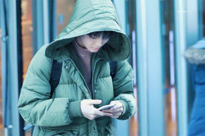 裴珍映走钻石路吧❤