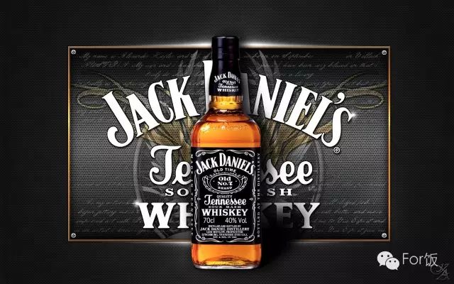 威士忌酒是蒸馏酒的一个大类,在英国被称为"生命之水".