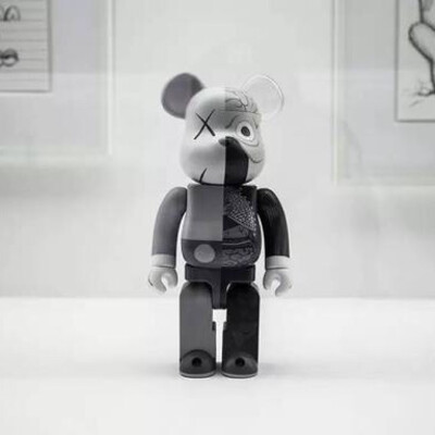 Pidan｜KAWS