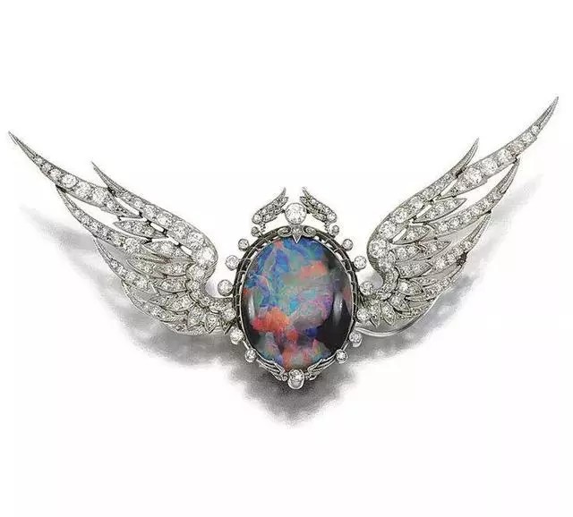 给珠宝安上一双翅膀，是不是就可以去飞翔