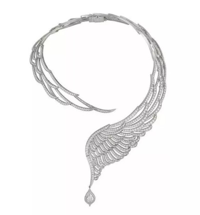 给珠宝安上一双翅膀，是不是就可以去飞翔