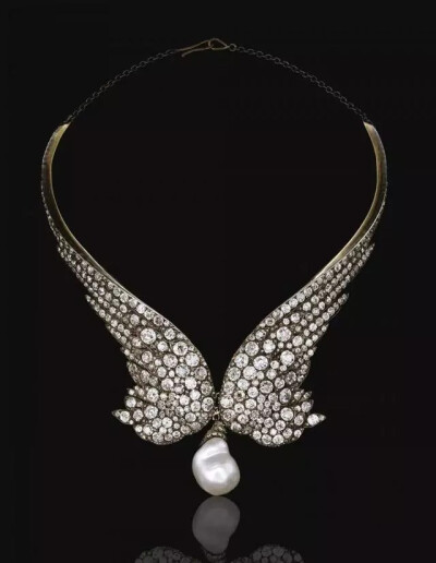 给珠宝安上一双翅膀，是不是就可以去飞翔