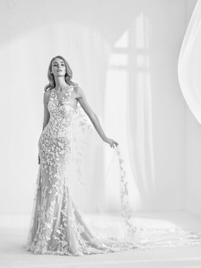 Atelier+Pronovias+2018高定婚纱