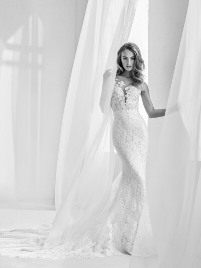 Atelier+Pronovias+2018高定婚纱