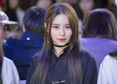 CLC ELKIE 庄锭欣